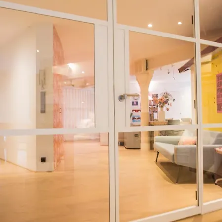 Flo's Atelier - Family Bed & Breakfast Amsterdam
