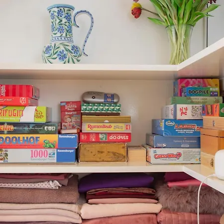 Flo's Atelier - Family