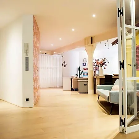 Guest house Flo's Atelier - Family Note Is Adjacent To Flo's Amsterdam