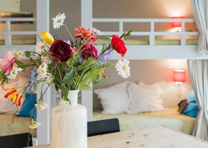 Flo's Atelier - Family Note Is Adjacent To Flo's 4* Amsterdam