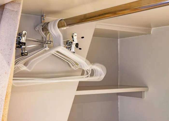 Flo's Atelier - Family Note Is Adjacent To Flo's 4* Amsterdam