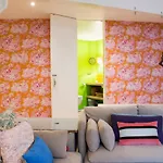 Flo's Atelier - Family Note Is Adjacent To Flo's 4* Amsterdam