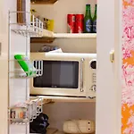 Flo's Atelier - Family Note Is Adjacent To Flo's 4*